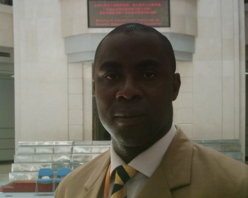 Dr Amakon